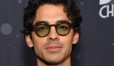 Someone Filmed Joe Jonas Trying to Parallel Park in New York