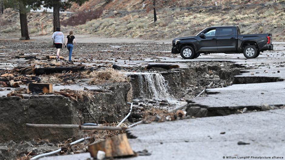 California hit by powerful storm on Christmas Day – DW – 12/26/2025