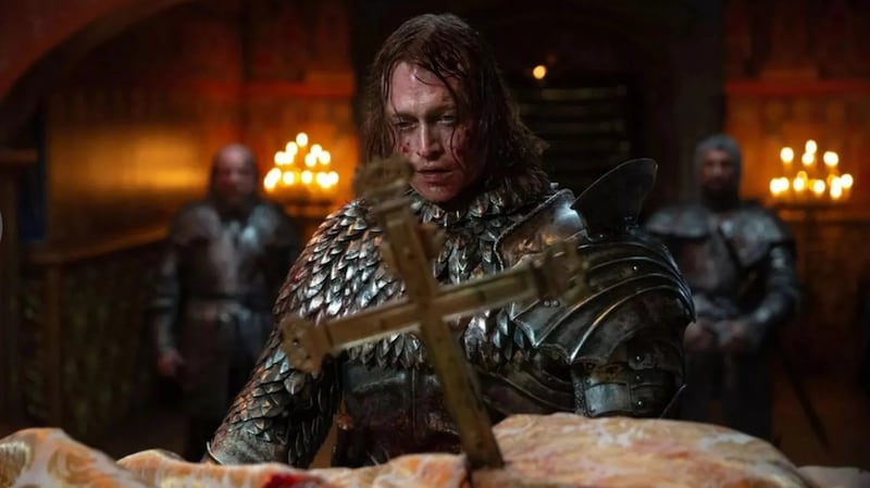 Dracula: Caleb Landry Jones in Luc Besson's film