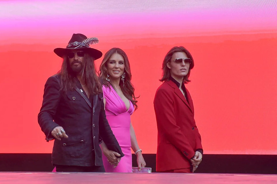 <span class="wp-caption-text">ROM@MEGA</span>