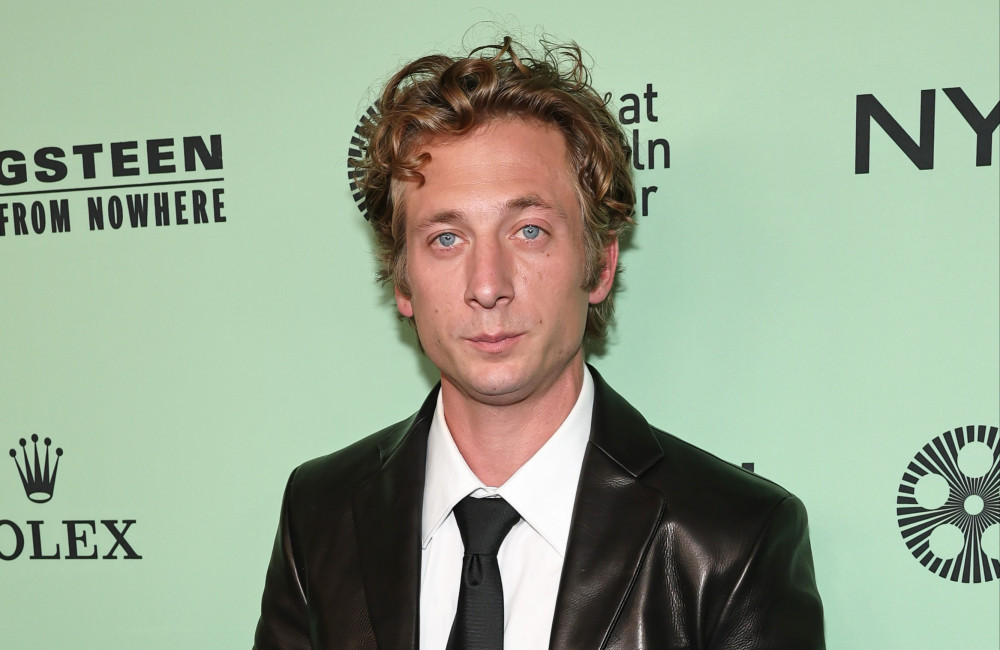 Jeremy Allen White reveals desire to make a classic rom-com