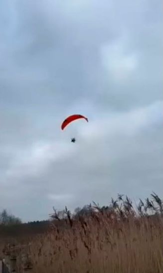 paraglider incident