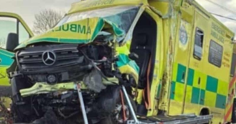 BREAKING: Two paramedics injured following Inishowen ambulance crash
