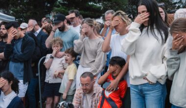 Binyamin Netanyahu uses Bondi Beach shooting to reinforce narrative of anti-Semitism – The Irish Times