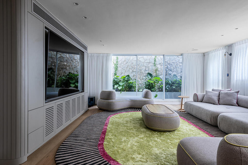 בית בסגנון טוסקנה בשרון, אדריכלות ועיצוב פנים: שירלי דן