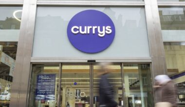 New mother repeatedly let down by Currys – The Irish Times