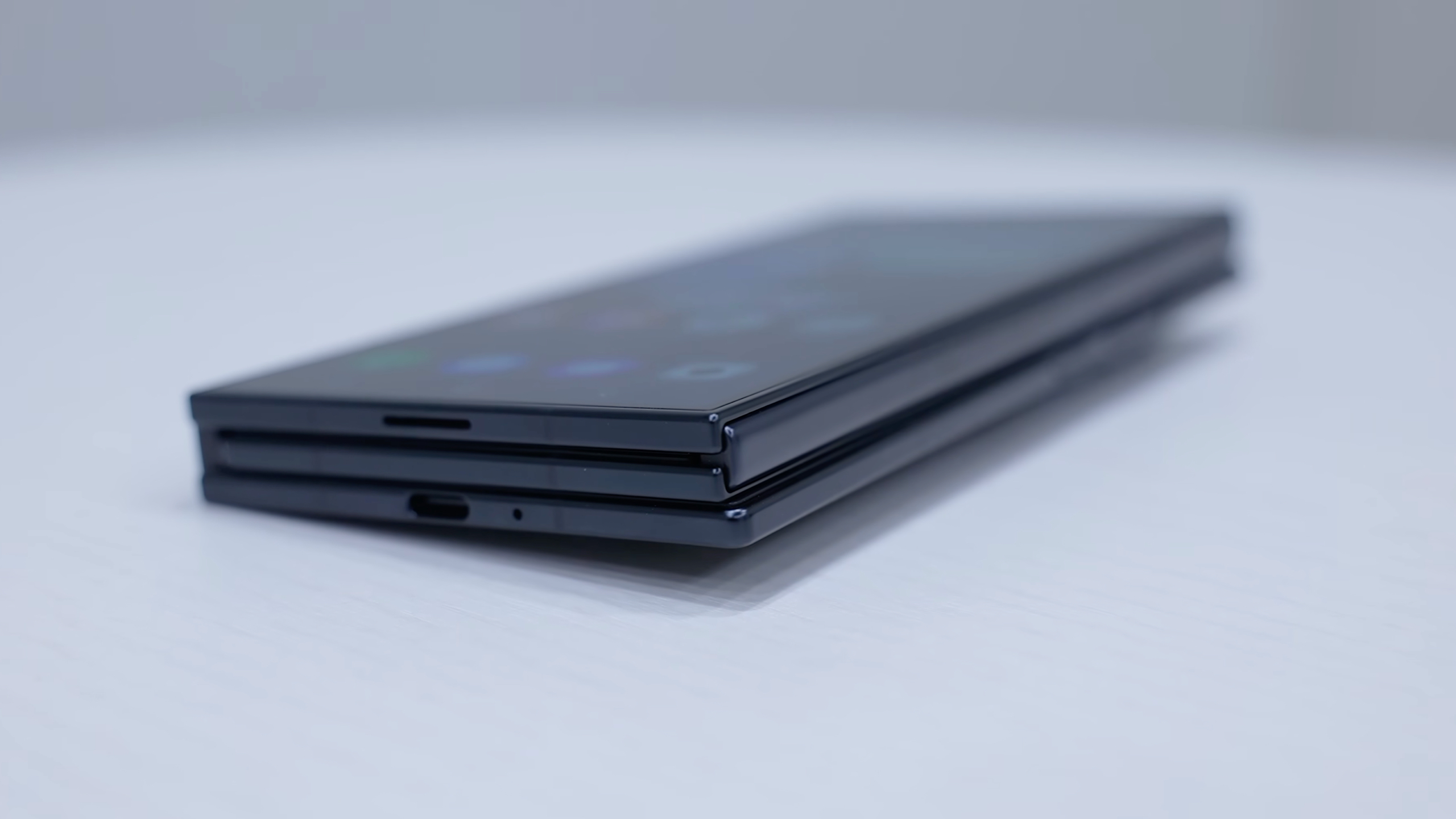 Hands-on images of the Samsung Galaxy Z TriFold