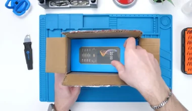 Canada man buys a fake iPhone 17 Pro Max and is left stunned at what turns up