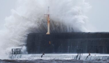 Thousands without power after Storm Bram brings strong winds and flooding - The Irish Times