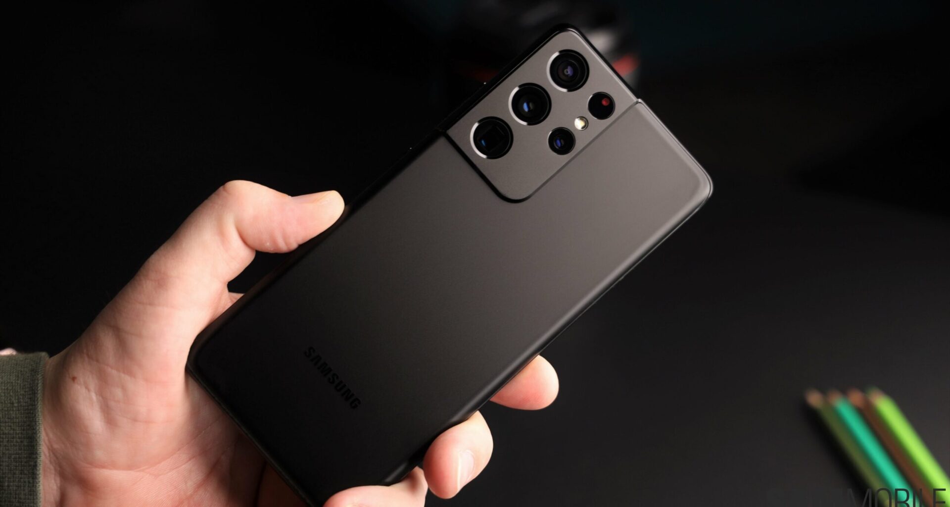 The very few trade-in deals that make sense for Galaxy S21 Ultra users in 2025