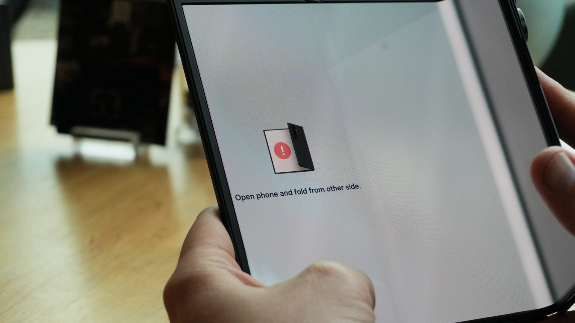 galaxy z trifold how to fold