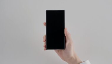 Here's how much Galaxy Z TriFold's displays cost to replace