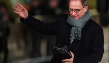 Martin O'Neill's emotional on-pitch address to Celtic fans immediately after Dundee win