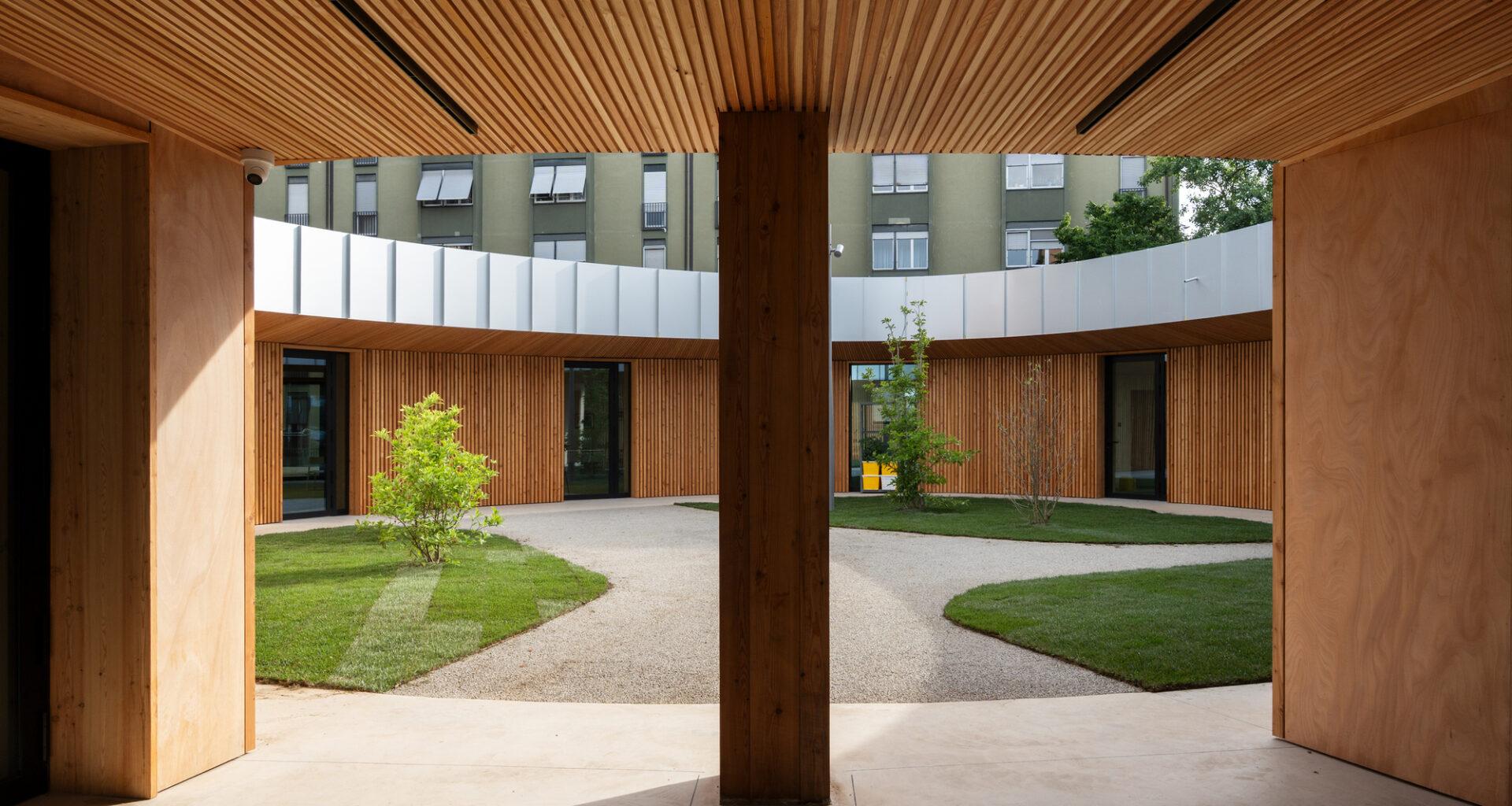 Punto Luce Socio-Educational Center / AOUMM