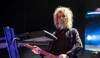 Perry Bamonte, The Cure guitarist and keyboard player, dies aged 65 – The Irish Times