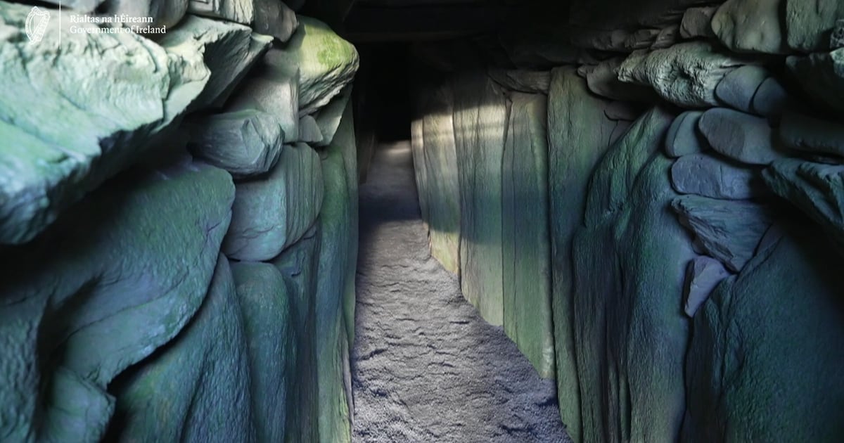 Thousands gather for Winter Solstice sunrise from ancient tomb at Newgrange – The Irish Times