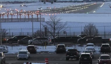 Airline pilots hide mental health struggles to keep flying - CTV News