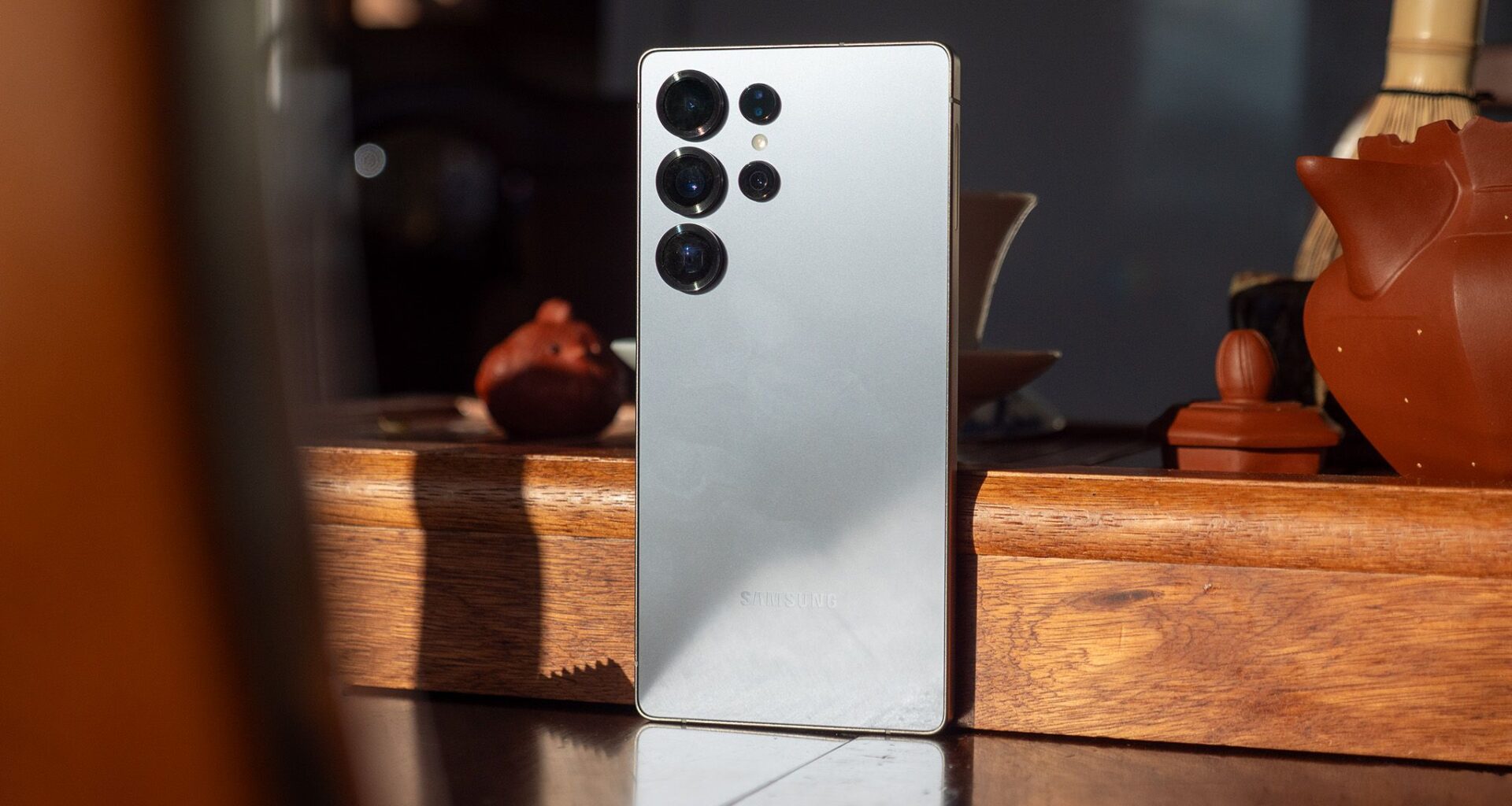 Samsung accidentally leaks Galaxy S26 series design in One UI 8.5