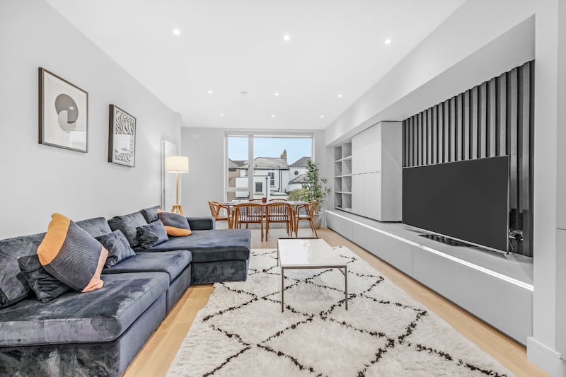 Living area with media unit