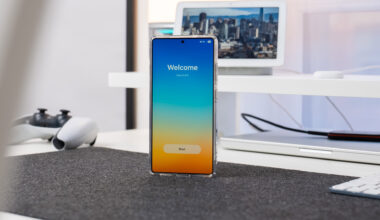 Samsung just grabbed this great Pixel feature for Now Bar