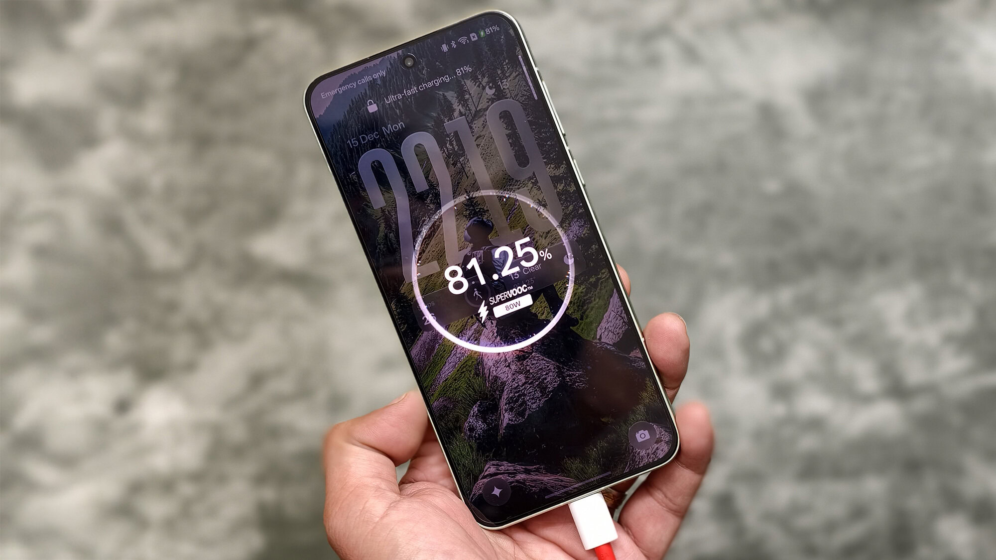 OnePlus 15R 80W SuperVooc charging