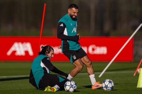 LIVERPOOL, ENGLAND - Tuesday, November 25, 2025: Liverpool's Mohamed Salah (R) and Dominik Szoboszlai during a training session at the AXA Training Centre ahead of the UEFA Champions League match between Liverpool FC and PSV Eindhoven. (Photo by David Rawcliffe/Propaganda)