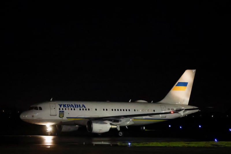The plane carrying Ukrainian president Volodymyr Zelensky arrives at Dublin Airport on Monday night. Photograph: Clodagh Kilcoyne/PA Wire 