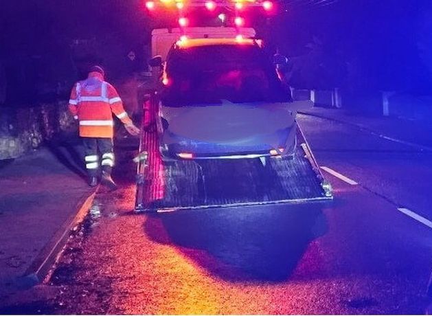 Clare gardaí arrest woman caught driving wrong way with children in the car