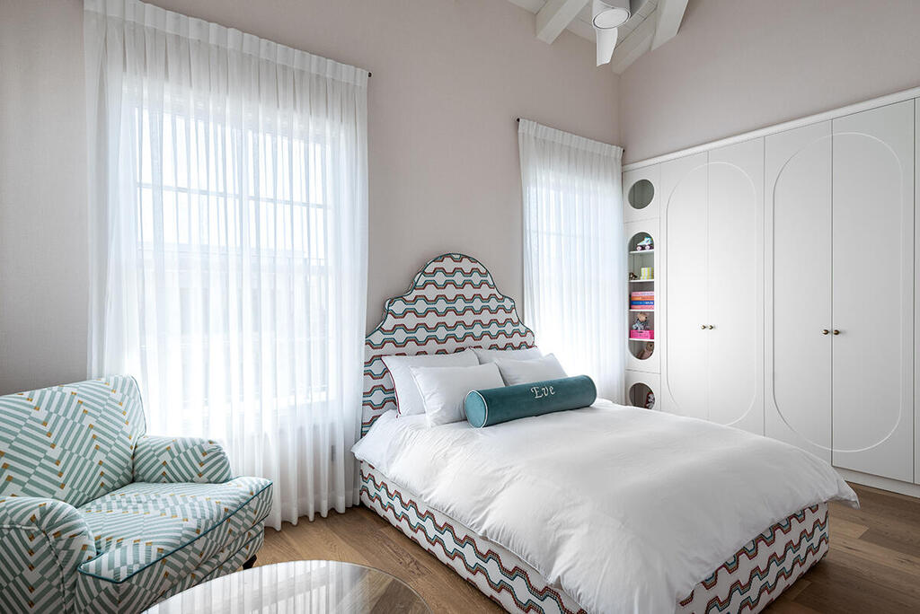 בית בסגנון טוסקנה בשרון, אדריכלות ועיצוב פנים: שירלי דן