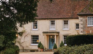 The new owners of Robert Kime's first decoration project call on his studio for a gentle refresh