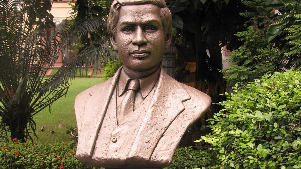 A bust of Srinivasa Ramanujan in the garden of the Birla Industrial & Technological Museum, Kolkata