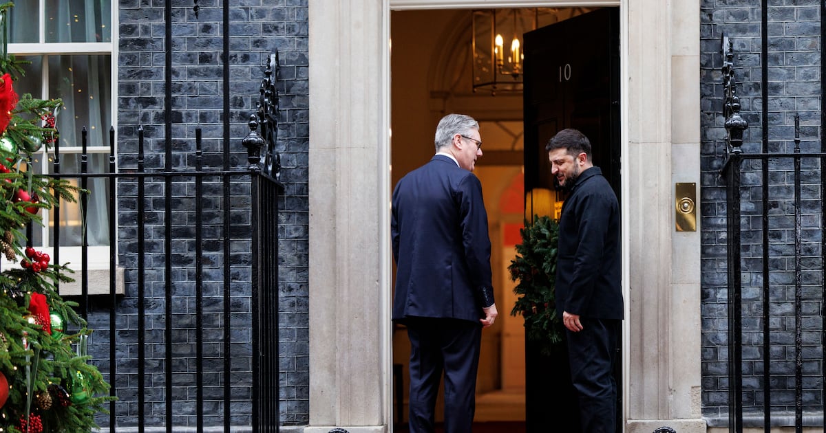 Kremlin awaits update on US-Ukraine talks as battle for Pokrovsk continues – The Irish Times