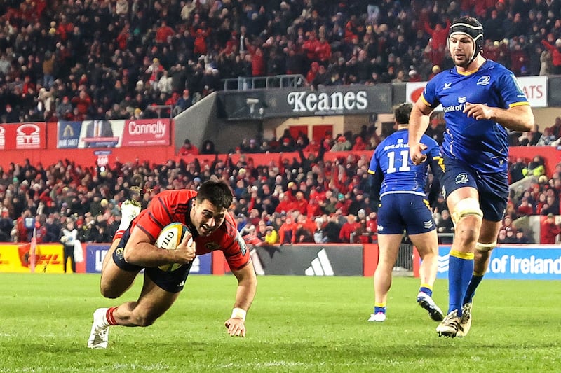 Munster's Dan Kelly scores his sides only try of the match. Photograph: Bryan Keane/Inpho