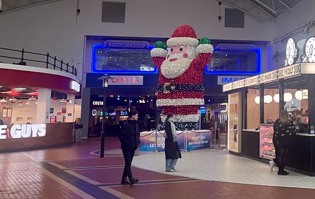 Twixmas Treats in Cardiff Bay • News & Blogs • Visit Cardiff