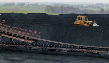 Poland's JSW needs over $830 million to stay afloat, says minister