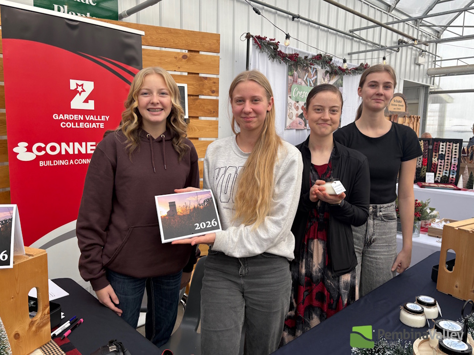 Students bring entrepreneurship training to life in festive project - PembinaValleyOnline.com