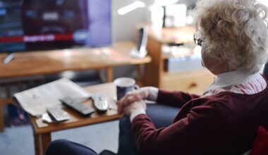 Looming revenue pressure for RTÉ with 25% of people watching less than minute of TV weekly – The Irish Times