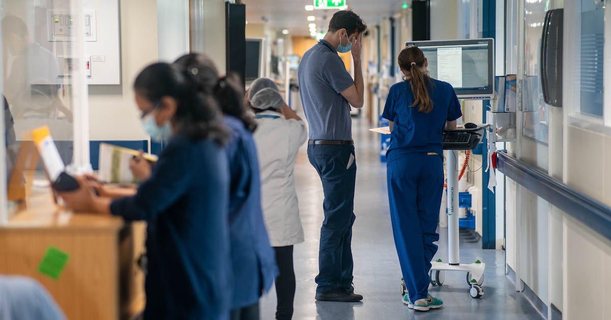 Flu jab uptake among HSE healthcare workers ‘dismal’ with only 29% vaccinated – The Irish Times