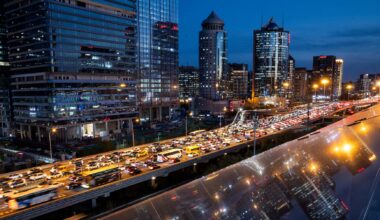 China's car sales extend decline in November in biggest drop in 10 months