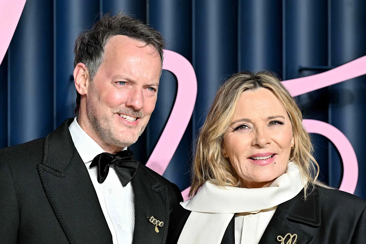 Kim Cattrall Marries Russell Thomas After Nearly 10 Years of Dating in Bridal Look Styled by 'Sex and the City' Costume Designer