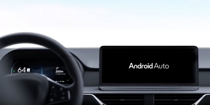 Android Auto will support casting soon, redesigned music player coming too
