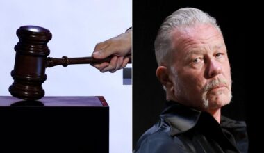 Two Metallica Fans Earn Lifetime Ban From Stadium After Stunt