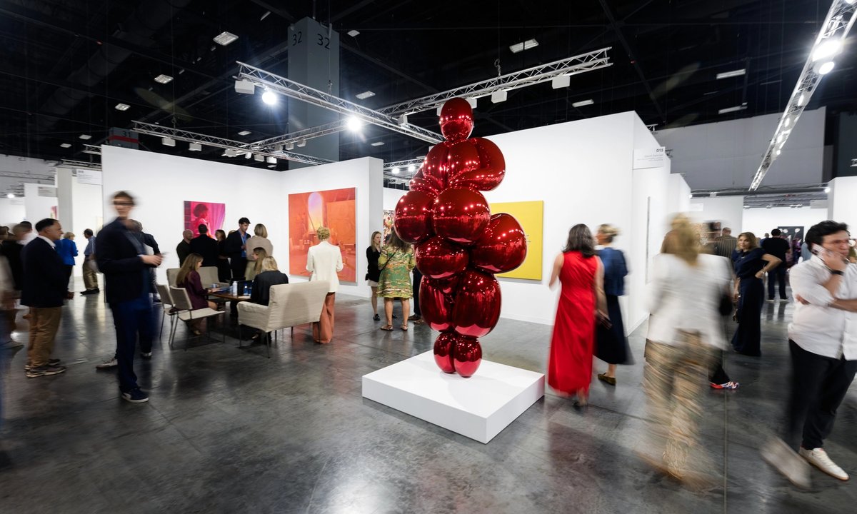 ‘Christmas came early’: Art Basel Miami Beach opens with avalanche of blue-chip sales - The Art Newspaper