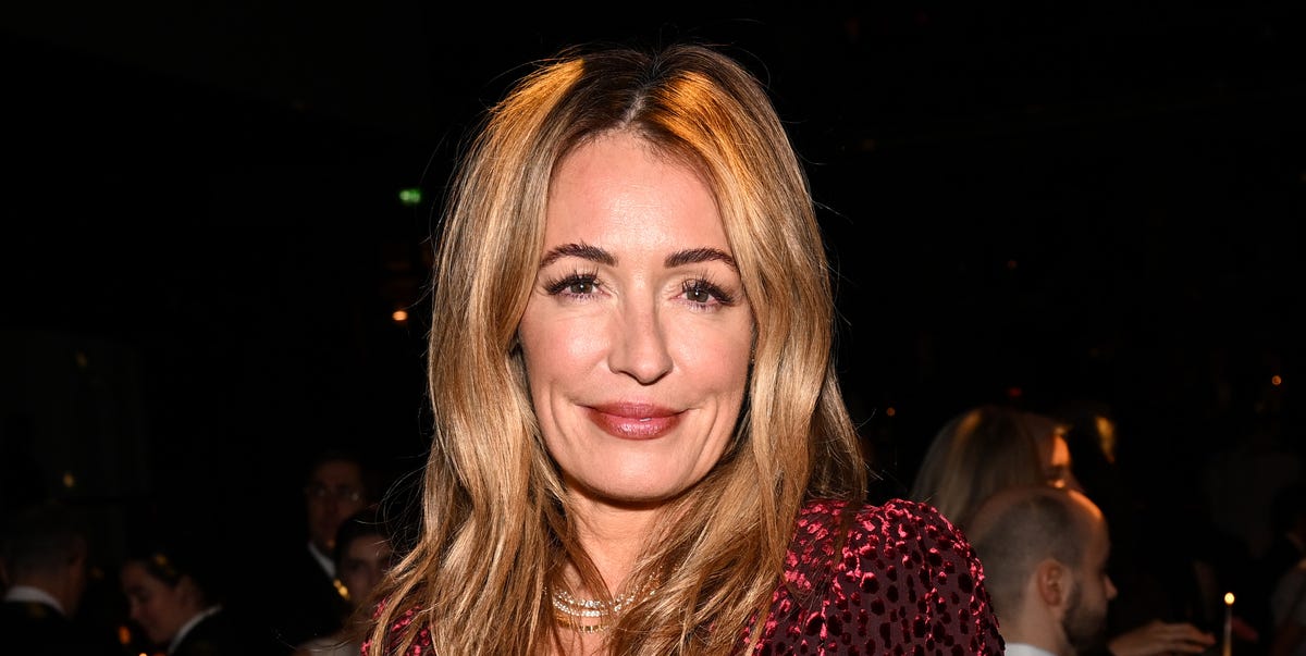 Cat Deeley wears the high street's most stylish Christmas jumper on This Morning