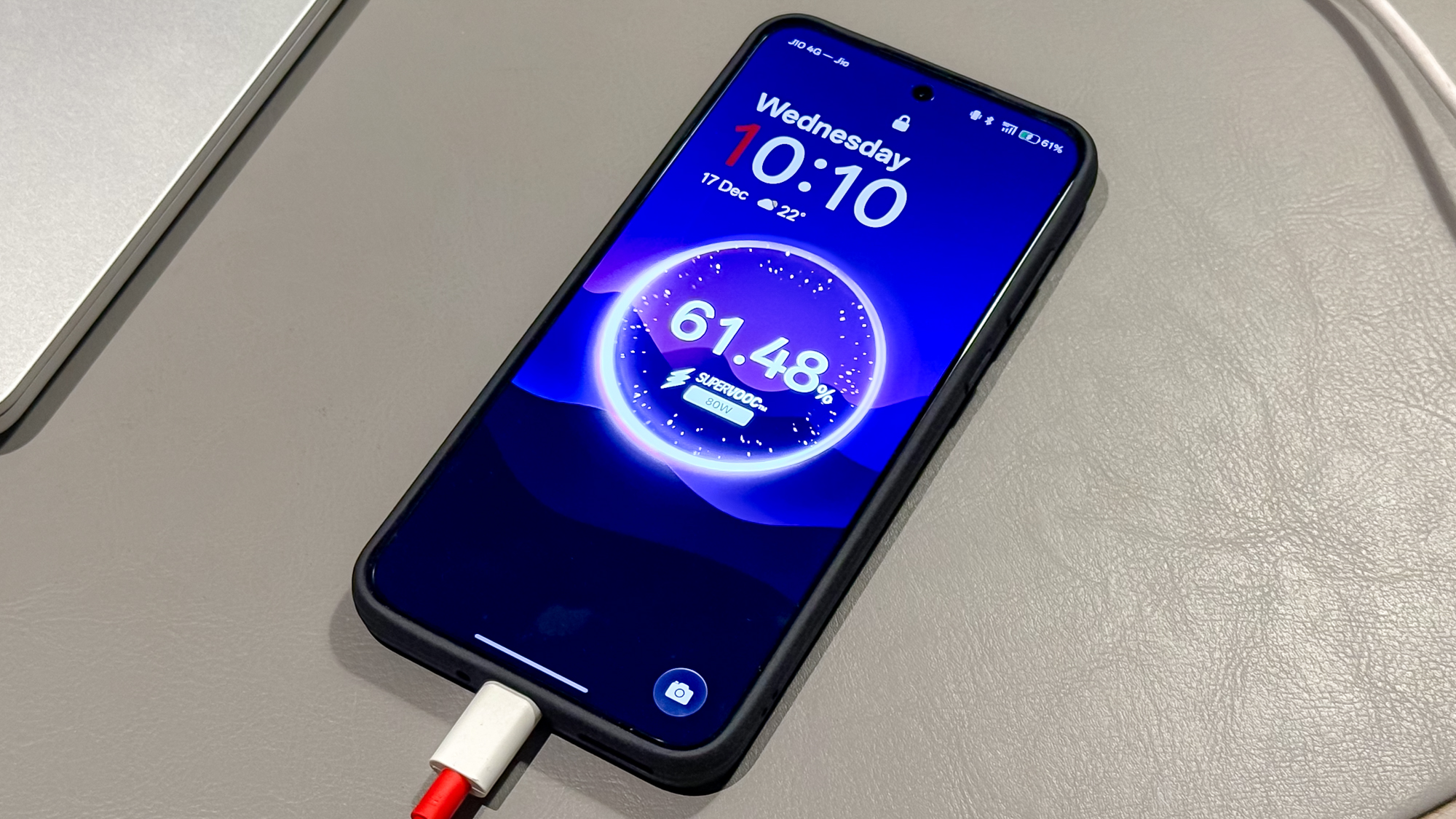 OnePlus 15R fast-charging