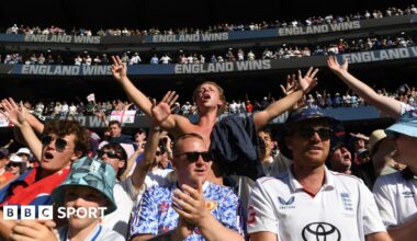Australia captain Steve Smith takes evasive action to a delivery during the fourth Ashes Test against England at the MCG