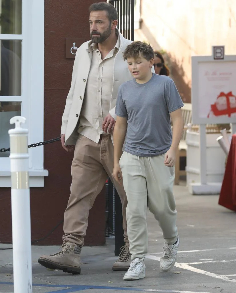 Just hours before, Affleck and his son Samuel were spotted doing some high-end shopping with the actor’s second ex-wife, Jennifer Lopez. X17online.com