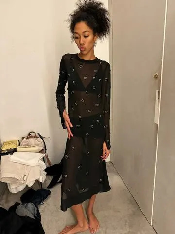 Aoki Lee Simmons/Instagram Aoki Lee Simmons