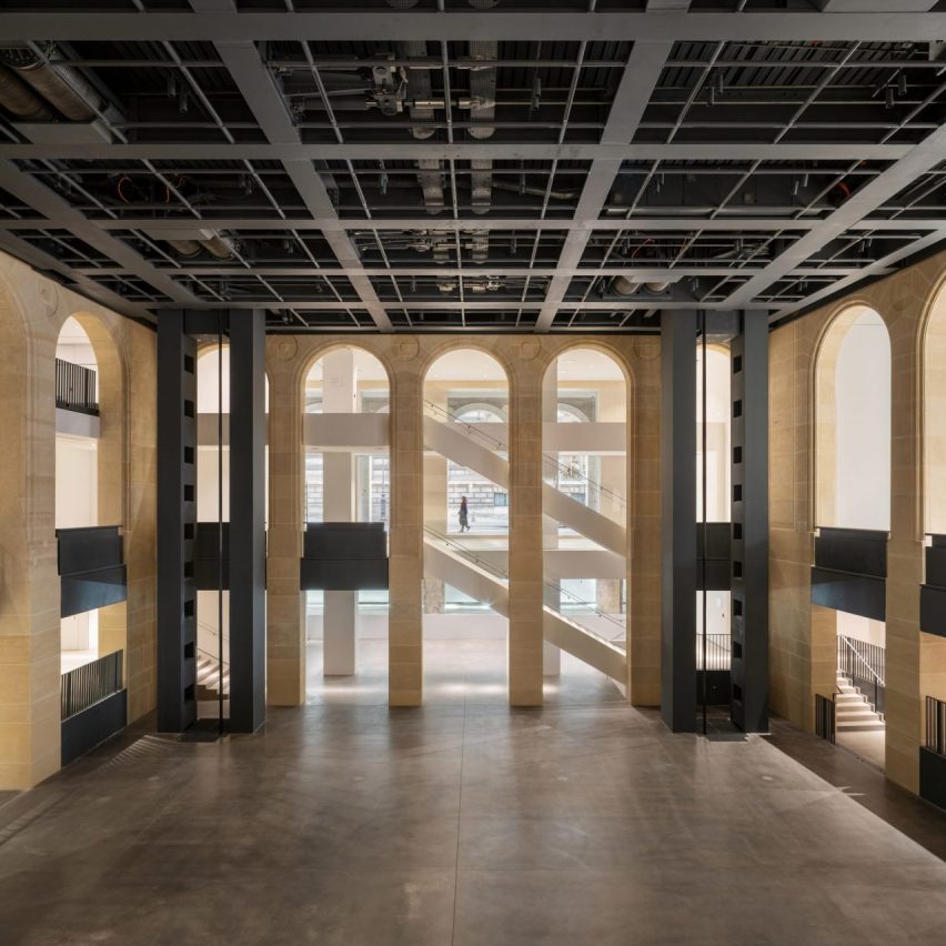 Foundation Cartier art museum