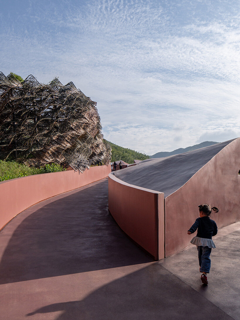 GOA crafts an open-air theater in china where birds and humans share the same stage